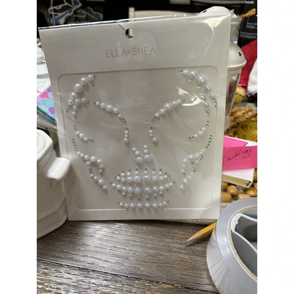 Pearl Adhesive Facial Jewels. Day Of The Dead   NWT.
